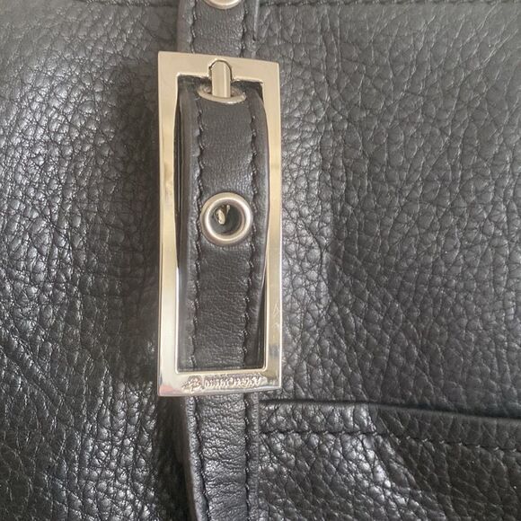 B MAKOWSKY Black Pebbled Leather Handbag NWOT - Picture 2 of 8